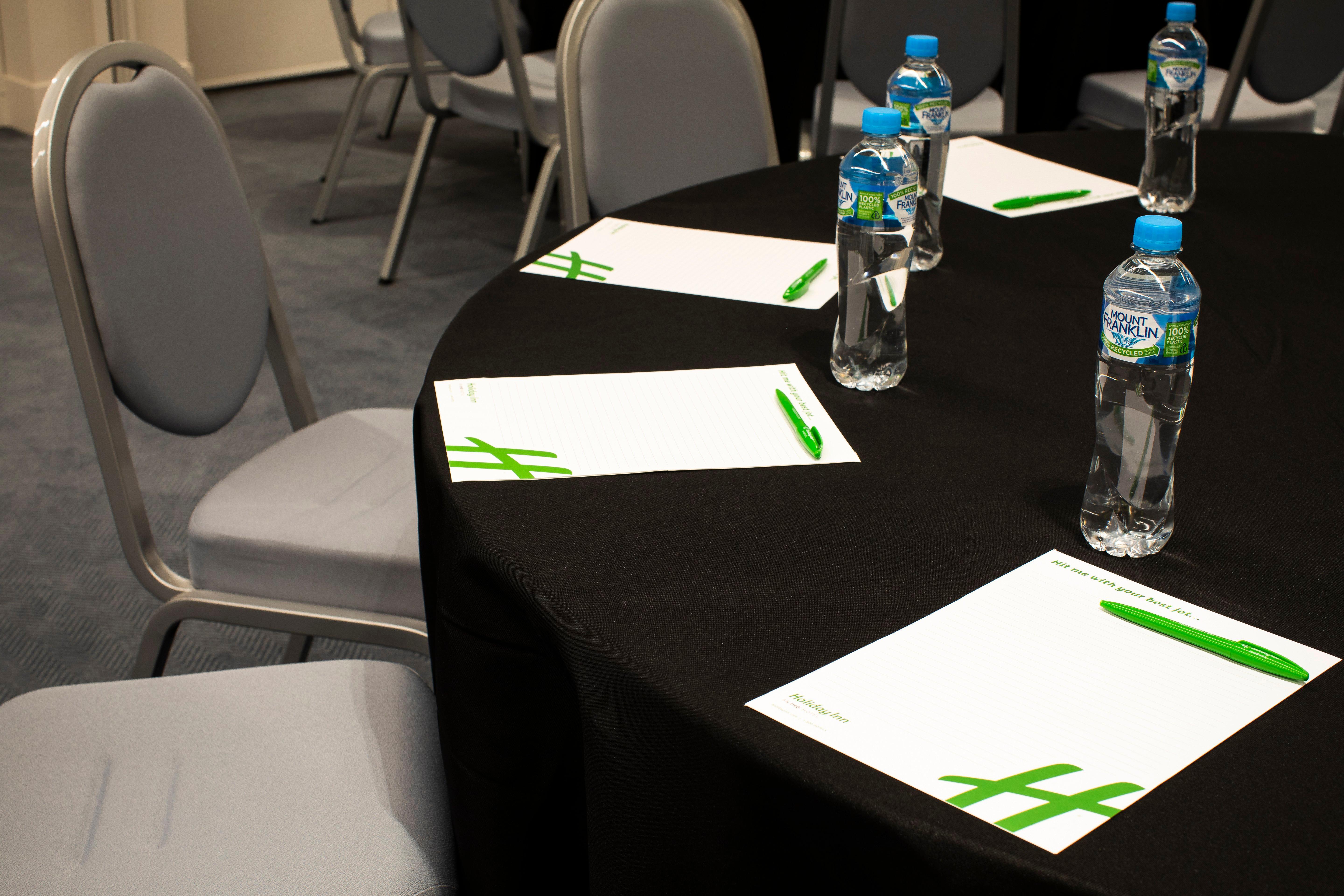 Holiday Inn Werribee By Ihg Esterno foto