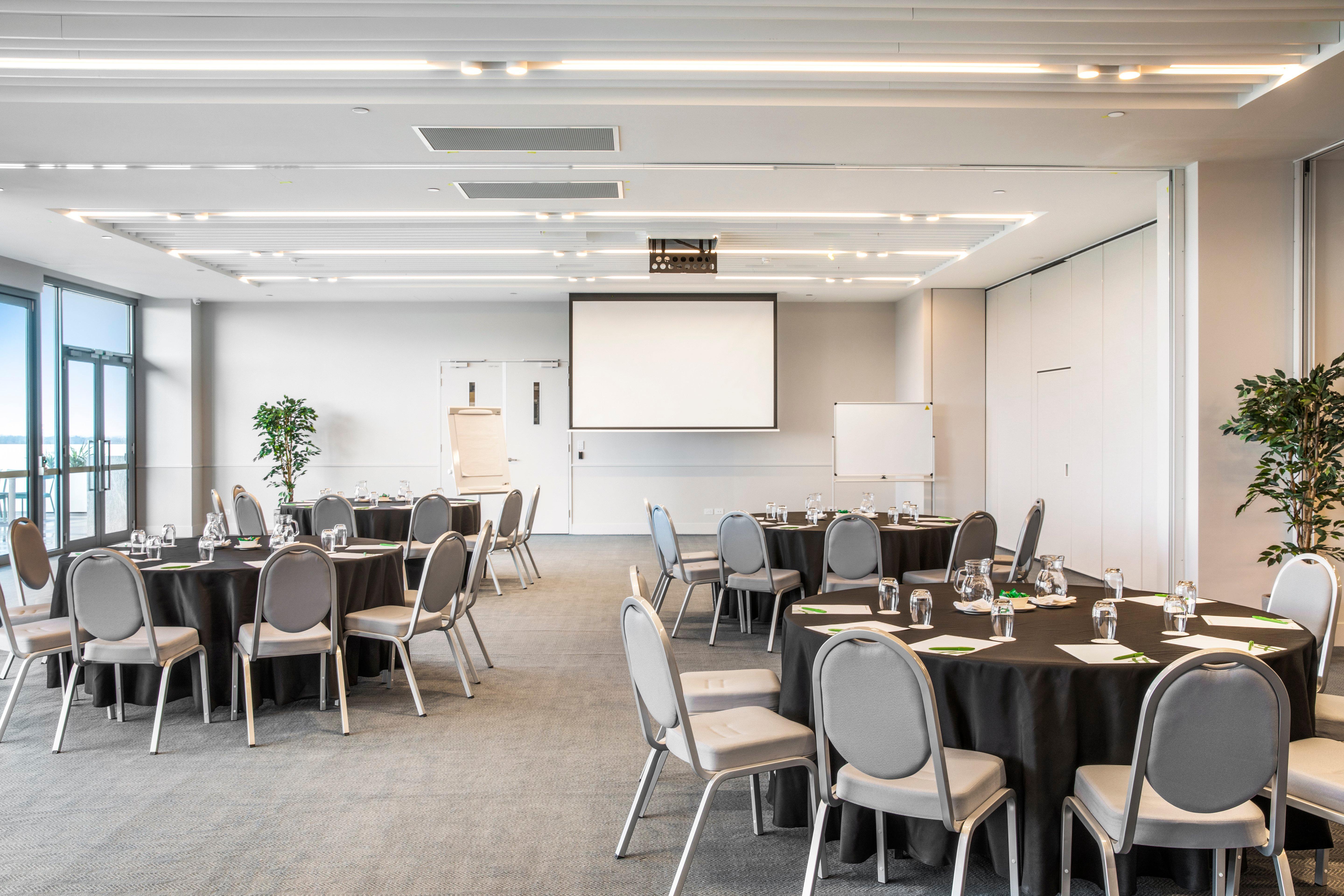 Holiday Inn Werribee By Ihg Esterno foto